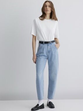 Mavi Light Wash High Rise Mom Jeans Cropped Ankle Y2K